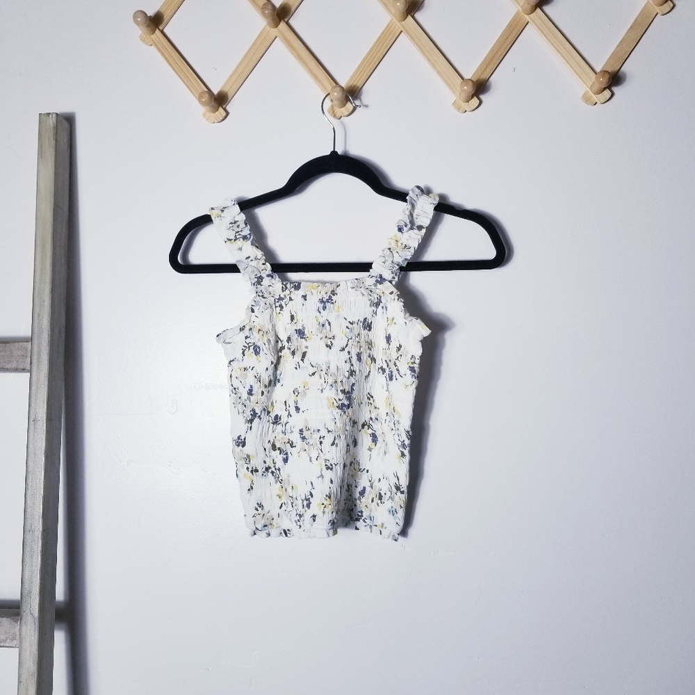 ABERCROMBIE & FITCH FLOWERED WHITE CROP TOP SIZE XS